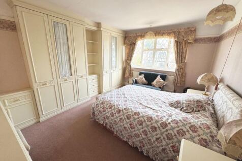 Bed 1
