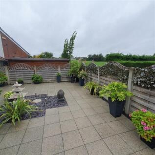 FRONT GARDENS