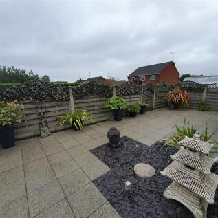 FRONT GARDENS