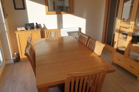 ADDITIONAL DINING KITCHEN PHOTOS