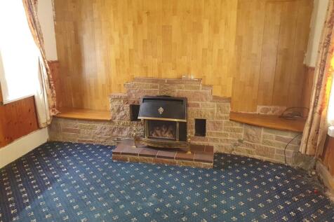 REAR DINING ROOM