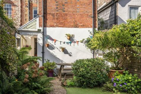 25 Abinger Place-10.jpg