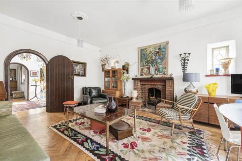 Dining/Family Room