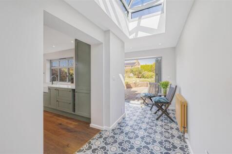 Utilities, Garden Room &amp; Kitchen