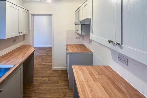2 New Cottages-8.jpg