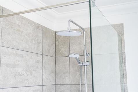 Ensuite Shower