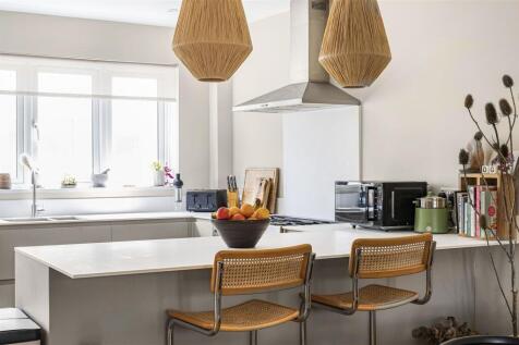 Breakfast Bar