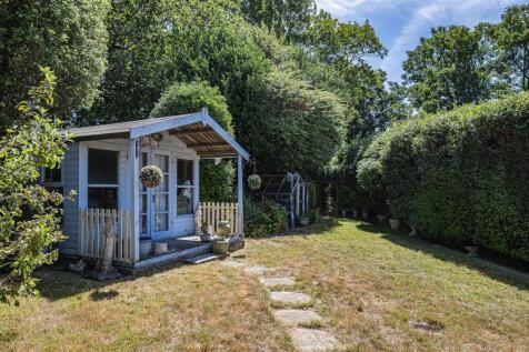 Garden &amp; Summer House
