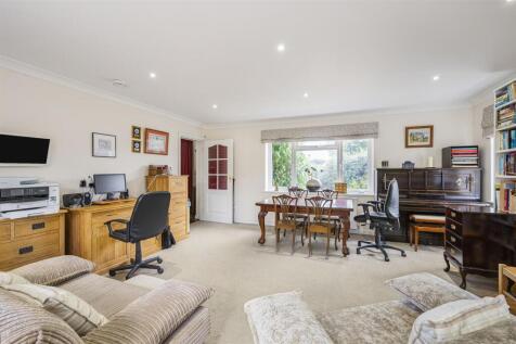 Family Room/ Study