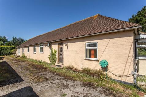 Bungalow &amp; Stable Church Farm-5.jpg