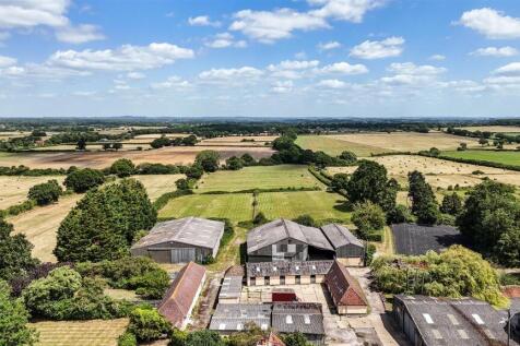 Bungalow &amp; Stable Church Farm Drone -4.jpg