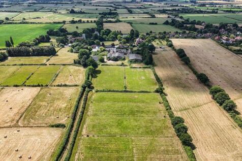 Bungalow &amp; Stable Church Farm Drone -10.jpg
