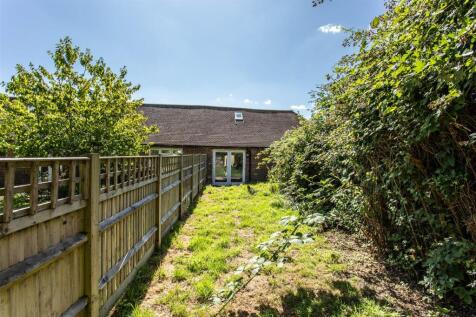 Bungalow &amp; Stable Church Farm-18.jpg