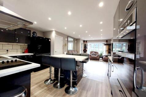 Open Plan Kitchen/Living