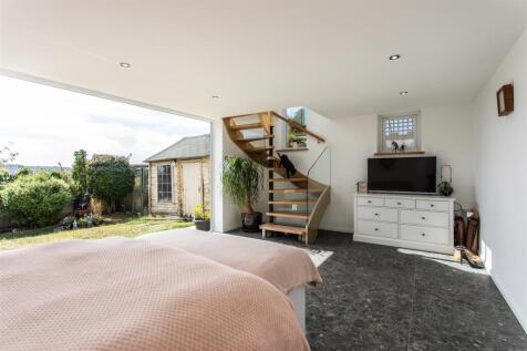 31 Claremont Road-50.jpg