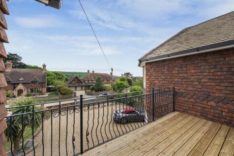 Landing Balcony