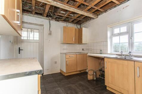 53 Crossways16.jpg