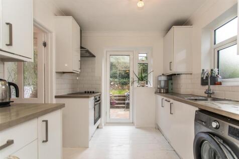 39 Goldstone Lane28.jpg