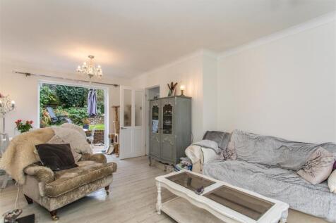 39 Goldstone Lane19.jpg