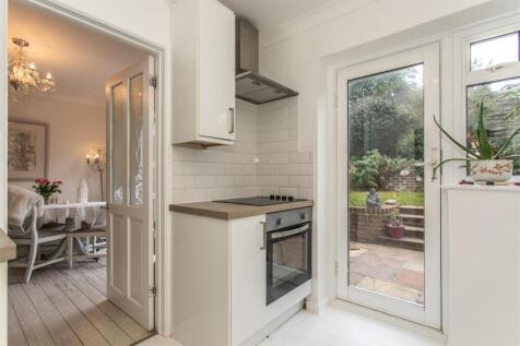 39 Goldstone Lane30.jpg