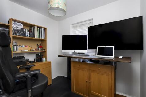 14 Kings Road, Ringmer, BN8 5FS (31).jpg