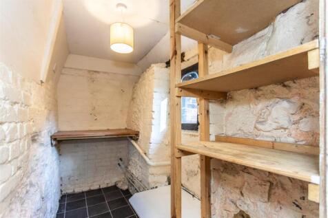 Thatch Cottage36.jpg