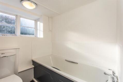 Thatch Cottage39.jpg