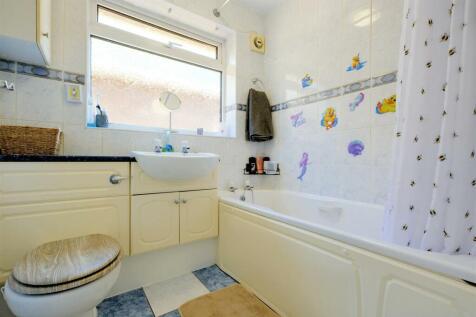 Bathroom.jpeg