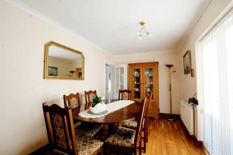 DSC_2497dining room.jpeg