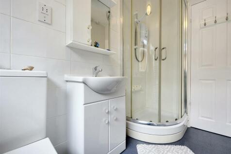 Shower Room_2.jpeg