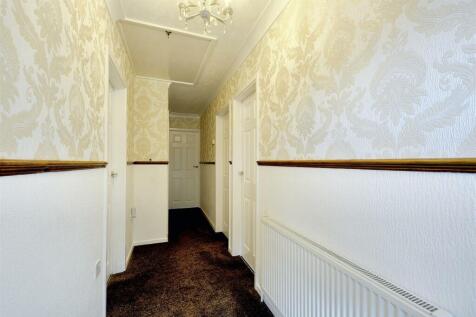 Hallway_1.jpeg