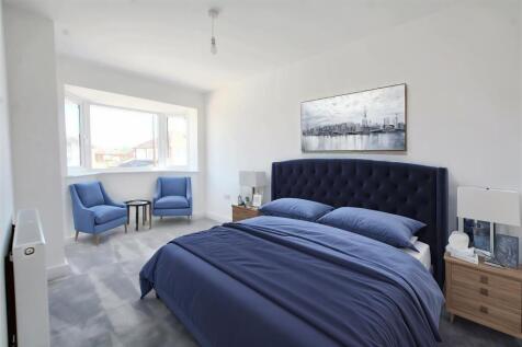 Bedroom-2 - Bedroom - Standard - 2.jpg