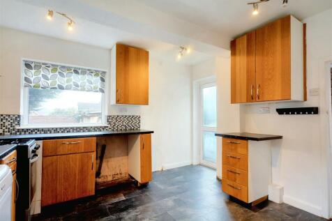 Kitchen_3.jpeg