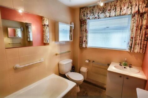 DSC_7716bathroom.jpeg