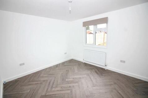 bedroom1].jpeg