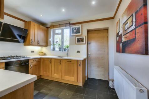 Kitchen_3.jpeg
