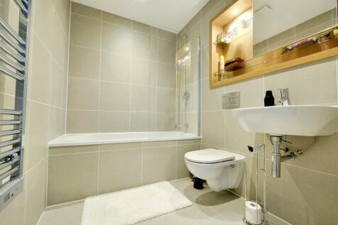 Bathroom.jpeg