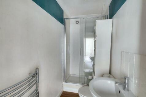 bathroom.jpeg