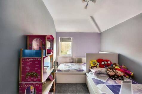 Bedroom 2_1.jpeg