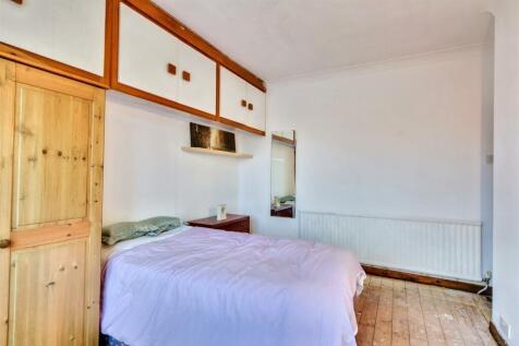Bedroom 2_3.jpeg
