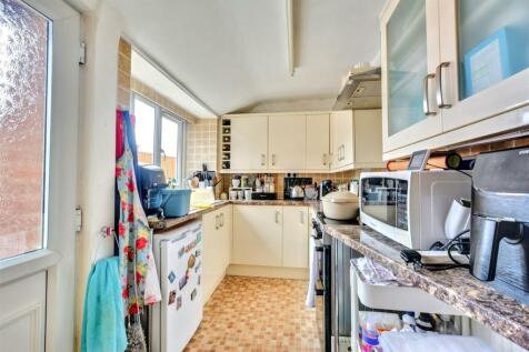 Kitchen_1.jpeg