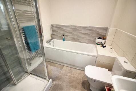 ensuite.jpeg