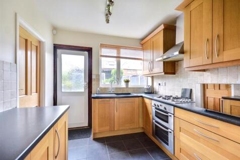 Kitchen_2.jpeg
