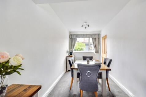 Dining Room_3.jpeg