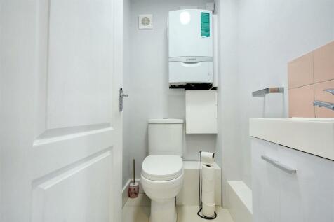 Downstairs WC.jpeg