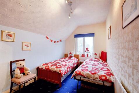 Bedroom 3_1.jpeg