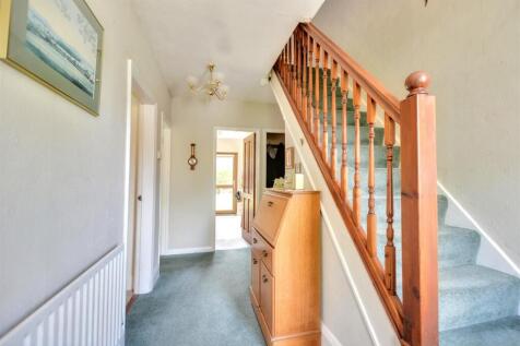 Entrance Hall_1.jpeg