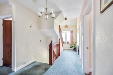 1st Floor Landing_1.jpeg