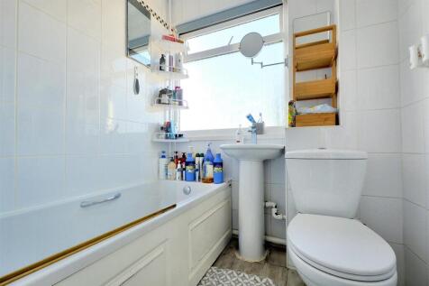 Bathroom.jpeg