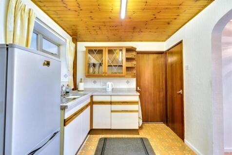 Kitchen_3.jpeg